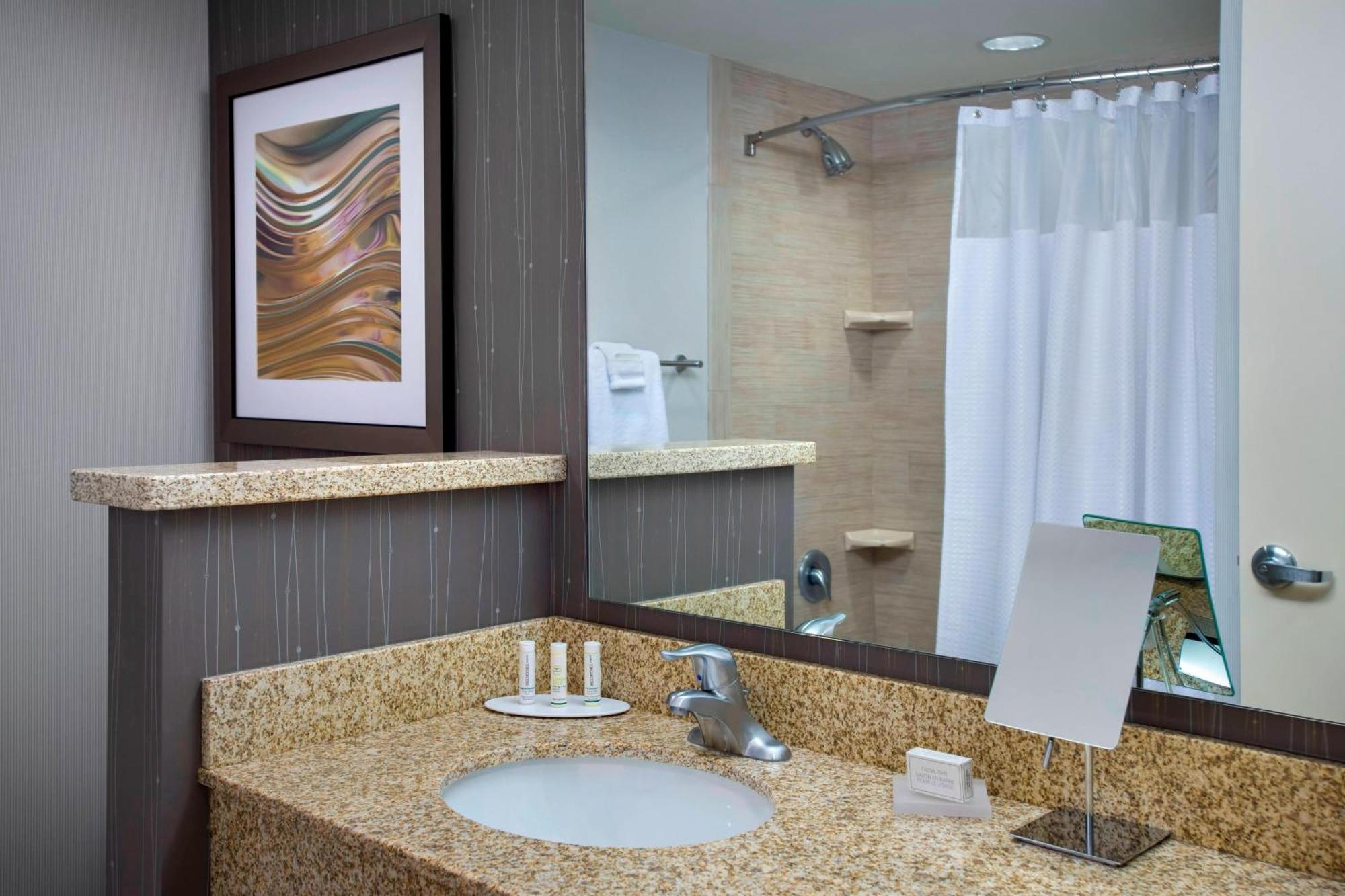 Courtyard By Marriott Philadelphia Hotel 4*