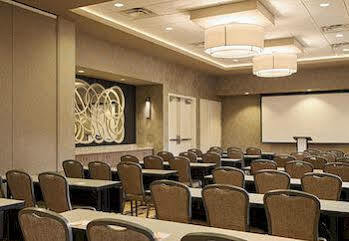 Courtyard By Marriott Philadelphia Hotel Lansdale